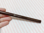 キングダム リキッドアイライナーWP✨独自開発の鮮やかに発色する「DEEPカラーピグメント」配合😊コシのある極細網でなめらかな描き心地(^o^)私がいただいたのは、ディープブラウンです&hellip;のInstagram画像