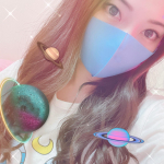 &hearts;&hearts;&hearts;...色彩マスク愛用中♡かわいくてサイズがちょうどいい😷💙..#色彩マスク #マスク #カラーマスク #マスク生活 #マスク生活を楽しもう #マスク生活を快適に &hellip;のInstagram画像