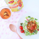 💫ある日のサクッとお昼ごはんはタコライスと紅茶😊『冷凍ストック名人 タコライスの素』は調味液に挽き肉を混ぜて冷凍しておいて、食べたいときにフライパンで作るだけ。簡単で時間がないときに🎵紅茶&hellip;のInstagram画像