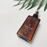 @utukcia 【Herbal Leaf オーガニックヘアオイル】サラサラツヤツヤ髪にしてくれるオイルなのに全然ベタつかないヘアオイルだよ🐰🤍フレッシュティーの香りが🫖✨&hellip;のInstagram画像