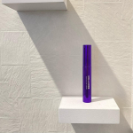 .赤ちゃん由来の幹細胞コスメ。CELL CODE(セル　コード)そのブランドから出てるまつ毛美容液、ステム アイラッシュ セラム。美容液たっぷりで変わった形のブラシ。先&hellip;のInstagram画像