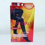 スリムウォーク あったかタイツなめらかタッチ.冬の必需品、美脚あったかタイツをお試しさせていただきました❤️.普段履いているものと同じ、透けない80デニールのブラック。段階圧力設定で、場所に&hellip;のInstagram画像