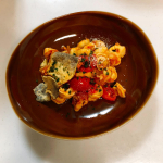 家メシ#パスタ#トトチップる #totochipru #オトナのご褒美チップス #トトチップるソルテッドエッグ味 #トト #魚のおやつ #フィッシュスキン #ロカボ&hellip;のInstagram画像