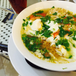 とってもおいしかったスープたちを振り返りました♡1枚めはハノイで食べた朝ごはん。麺も入っていて、野菜たっぷり。食べごたえ抜群で元気も出たよ！これからの季節はたくさんあったかいも&hellip;のInstagram画像
