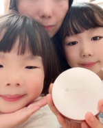 子育て中に最適✨たった30秒でベースメイクできる生ファンデ💗　１つで7役のファンデーション『UMIKARA』 @umikara_aishitoto の『エアレスコンパクトミネラルフ&hellip;のInstagram画像