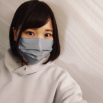 .医食同源ドットコムさまより、【スパンレース不織布マスク】をいただきました♡（自撮り慣れしてないのがバレバレな写真ですみません。笑）..いつもはホワイトのマスクなので、グレーの&hellip;のInstagram画像