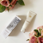 私が今1番大好きなオーガニックブランドである、アムリターラから待望のアイテム、ハンドクリームが新発売されました🙌🏻今回ご縁を頂きお試しさせて頂きました✨年齢を感じやすいパーツである手肌のた&hellip;のInstagram画像