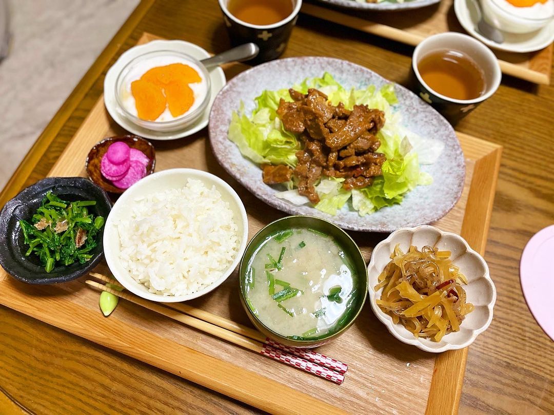 口コミ投稿：..▷▷▷2021.11.24.（水）..🌿お味噌汁（ニラ・大根）🌿青パパイヤの金平🌿大根葉のおかか…