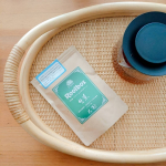 急に寒くなりすぎてあったかいお茶が恋しいこの頃&hellip;とってもおいしい生葉ルイボスティー♡☕お試しとして頂きました〜ノンカフェインなので子供と一緒にあったかいお茶がのめるのも嬉しい☕&hellip;のInstagram画像