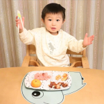 ママ今日のご飯なにー!!!!!..１日何回言われているのか😮笑おはようの前にまず聞かれる😂..そこから朝食が出来るまでに50回くらい聞かれる😇💭..ご飯、楽&hellip;のInstagram画像