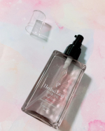 ウツクシアさん(u0040utukcia )の｢ハーバルリーフ ヘアオイル アールグレイの香り｣をお試しさせていただきました♡以前通常版(フレッシュティーの香り)を使った事がありますが、ビタミン&hellip;のInstagram画像