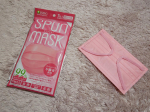 .【SPUN MASK（スパンマスク）ピンク】ISDG 医食同源ドットコムさんのスパンレース不織布カラーマスク 7枚入を最近また使っています。全6色あって、今回はピンクです☺️3層&hellip;のInstagram画像