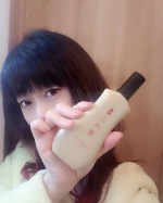 40を過ぎたあたりから今までと同じことをしていてもダメなんだなーと実感😅マスクをしていることもあり、どうしても目線って目元や髪の毛にいきがちだと思いませんか??最近注目していて使い始め&hellip;のInstagram画像