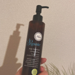 ＊ドゥーオーガニックボディ エマルジョン ライブリーシトラス@doorganic ＊冬の乾燥対策に⛄️99.8％が天然由来の原料でできているボディ乳液。めちゃ良い！＊ま&hellip;のInstagram画像