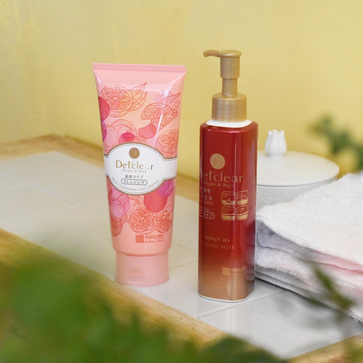 口コミ投稿：こちら、左側のピンクの方は、メイクも毛穴の奥の汚れもじゅわっと溶かしてするんと…