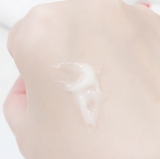 「こっくりだけど、ベタつかないクリーム」の画像