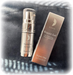 こりゃぁすごい👀✨と感動しちゃった美容液💐リソウコーポレーション『リペアジェル』日本初の成分「ビタミンC生命体&reg;」と「コメ発酵生命体&reg;」をW配合し、水分を1滴も使用していない美容液なんです&hellip;のInstagram画像