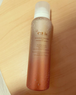 泡の美容液初めてつかってみた🙌*泡溶け始めた時によく広がってくれて、次の日までも保湿良し👍*冬にあう〜*#プラスエアイズ #炭酸パック #発酵美容 #monipla #itty&hellip;のInstagram画像