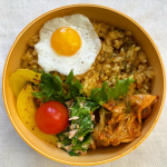 12/16おはようございます☀️今日はサバカレー缶ピラフ弁当です🐟🍛ピラフというか炊き込みご飯だけど！全然炒めてないけど！！お得意のなんでも炊き込んじゃうシリーズです(^.^)&hellip;のInstagram画像