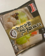 胡麻のペースト作ったり、一人分のために豆乳使いかけにしたりしなくて済むしめちゃ楽😂優しい味で、年末年始の食べ過ぎの後にもいいね♡#テーブルマーク #鍋焼えび天うどん #ごま豆乳鍋うどん #&hellip;のInstagram画像