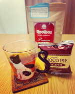 ルイボスティーのサンプルいただきました❗️ほんと飲みやすくて甘いチョコなどにすごく合います🤩たくさん食べちゃいそう💦おいしく頂きました！！ルイボスティーは株式会社TIGER さんのもの&hellip;のInstagram画像