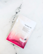 明色化粧品のナイアショット10❤️最近気になってきた目元に使ってみました❣️ナイアシンアミドをはじめとする厳選美容成分を贅沢に配合した大人気マイクロニードルシート状美容液✨ナイアシンアミド&hellip;のInstagram画像