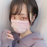 新年初の投稿です！ようやく不織布のカラーマスクに手を出しました。色合いが好き。◽︎◽︎◽︎◽︎アイシャドウベースはエポラーシェ様（ @eporashe ）の商品を使用。どの&hellip;のInstagram画像