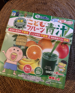 野菜と乳酸菌のチカラたっぷり！こどもフルーツ青汁！1日一杯がすっかり習慣になっています。お正月ももちろん毎日🤩🤩リズムが整う気がするんですよね。。いろんな子ども成長応援&hellip;のInstagram画像