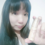 ヴァーネル様の薬用リンクルケアエッセンス使ってみました！こちらはシワの原因となる肌荒れ防止成分のグリチルリチン酸ジカリウムが配合されている美容液❤乾燥する今の季節、保湿も出来て肌荒れも&hellip;のInstagram画像