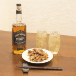 ウィスキーはなにで飲むのがお好きですか！？ストレートロックトワイスアップハイボール色んな味を楽しめるのでウィスキーは好きです😍ビール一辺倒だった私🍺数年前に&hellip;のInstagram画像