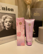 桜咲耶姫日々のメイクを香りで癒やされながらオフアロマの専門家が開発した桜香るアロマスキンケア100％天然国産八重桜エキス使用日本初！低温真空抽出法クロレ&hellip;のInstagram画像