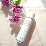 Treat Treat（トリート・トリート）は敏感肌やアレルギーに悩んでいた開発者の想いから生まれたブランドです。こちらは顔だけでなく全身に使えるミスト化粧水です。お肌に嬉しいピクノジェノール・ヒ&hellip;のInstagram画像