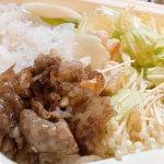 *&deg;テーブルマークの冷凍うどんをお試しさせていただきました🙋&zwj;♀️美味しいお肉ですき焼きをした〆に冷凍うどんを入れました🥘夫との会話に夢中で煮込みすぎたかな？！と思&hellip;のInstagram画像