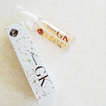 プレミアムGKを使ってみました♪古来より美に欠かせない成分として知られる金（金箔）を配合した、贅沢な美容液です&hearts;️ケイ素が肌にうるおいとハリ、弾力を与えてくれるそう♡とろみのあ&hellip;のInstagram画像