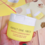 スパチュラ不要のやわらかクレンジングバーム！Perfect One Focusのスムースクレンジングバームをモニターさせてもらいました♪写真ではヘラ（というかハーゲンダッツのスプーン笑）を使っ&hellip;のInstagram画像