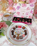 メリーチョコレートカムパニー様より、『グレイシャス』ブランドの「グレイシャスファンシーチョコレート」をいただきました🎁ありがとうございます💓こちらは、バレンタインチョコです💕 &hellip;のInstagram画像