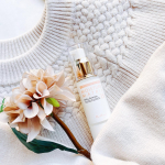 .敏感肌のためのセラミド配合スキンケア化粧品シェルシュール　モイスチャーマトリックスIS✨乾燥が酷くなってくると、お肌も敏感に😭この美容液は低刺激にこだわった処方になっていて&hellip;のInstagram画像