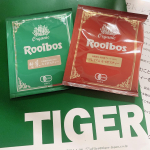 TIGERルイボスティー ドリップバッグ２種セットをお試し♩紅茶のように発酵させた「プレミアム・ルイボスティー」緑茶のようにあえて発酵を止めた「生葉（ナマハ）ルイボスティー&hellip;のInstagram画像