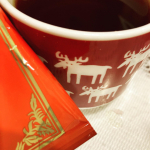 人生最高に充実している（多忙な）日々。24時間を有効に使いたくて、ショートスリーパーに自分を仕向けるため、カフェインやミントで自分を起こし続ける無謀な3か月を過ごしてきましたが、さすがにギブ。&hellip;のInstagram画像