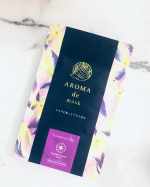 気になっていたアロマdeマスクを使ってみました❤️マスク用アロマシールで、マスクに貼るだけで香りを楽しむことができ、気分がリフレッシュできます✨マスクをしていて臭いが気になることがある&hellip;のInstagram画像