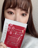 頑張る女性のミカタ✌️朝起きてもだるさが残ってたり、なんとなく毎日疲れが抜けなかったり&hellip;そんなお悩みをサポートしてくれるブルームアッププラセンタ💎粒も小さくて飲みやすい🙃&hellip;のInstagram画像