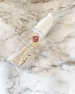 @eporashe 金箔配合の無添加美容液　プレミアムGK金（金箔）を配合した、贅沢なキラキラ美容液ー♡しっとりとして伸びが良く、いつも使ってるブースターの後に両手&hellip;のInstagram画像