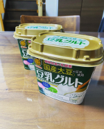 マルサンの国際大豆の豆乳使用　豆乳グルトをいただいたので、早速試してみました。国産大豆の豆乳を使用し、植物由来の乳酸菌で発酵させた「大豆イソフラボン・乳成分不使用・コレステロール0」が特徴。&hellip;のInstagram画像