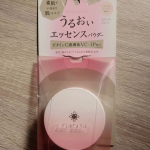 9月に発売したばかりの「セラフォア エッセンスパウダー」頂いたので使ってみました🙌▼特徴・美容液、ミネラル成分82%配合・持続的に潤うエッセンスリリース処方・ふんんり軽い美&hellip;のInstagram画像