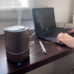 【こんなの欲しかったー🥰】欲しかったの！！お昼、事務仕事してる時💻リラックスタイムに☕️子供部屋や寝室にも🛌どこにでも持ち運べるコンパクトサイズのこれ✨ グリー&hellip;のInstagram画像