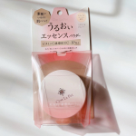 .セラフォアエッセンスパウダー.メイク中ずっとスキンケアできてオールシーズン使えるフェイスパウダー👀✨.カラーは三色展開で、私はミディアムベージュ(標準色)を使用しました‼&hellip;のInstagram画像