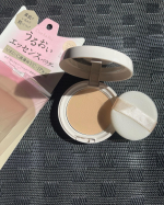 *セラフォア エッセンスパウダー価格/1980円(税込)3色/ライトベージュ・ミディアムベージュ・ナチュラルベージュ素肌をうるおいケアしながら、メイクできるフェイスパウダー🌟乾燥、肌荒れ&hellip;のInstagram画像