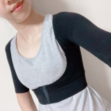 「二の腕スリムで美ボディメイク」の画像（2枚目）