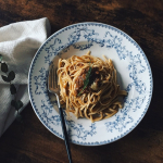 3月6日（日）お昼ご飯今日のお昼は、ボロネーゼパスタ𓎩𓌉𓇋 &lrm;最近色々とイベント事で少し体重が気になっていて&hellip;そんな時にこちらのSUNAO糖質offのパスタ＆ソースが届きました♡パ&hellip;のInstagram画像