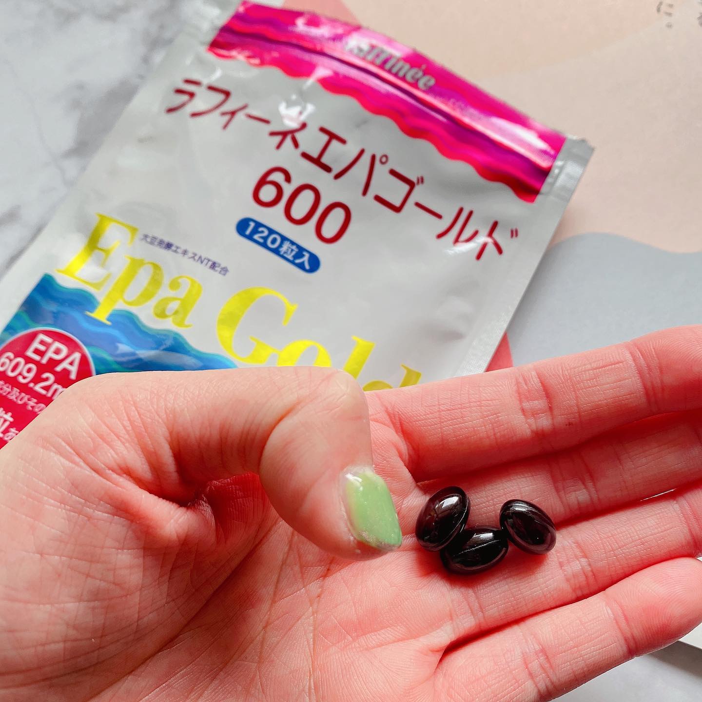 ラフィーネエパゴールド600（Mayo Hattoriさん）月の半分くらい偏頭痛